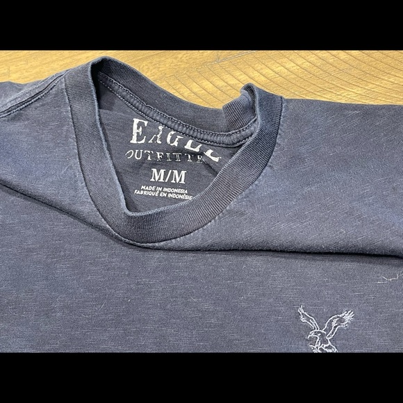 x2 American Eagle shirts, size:Medium - Picture 2 of 3